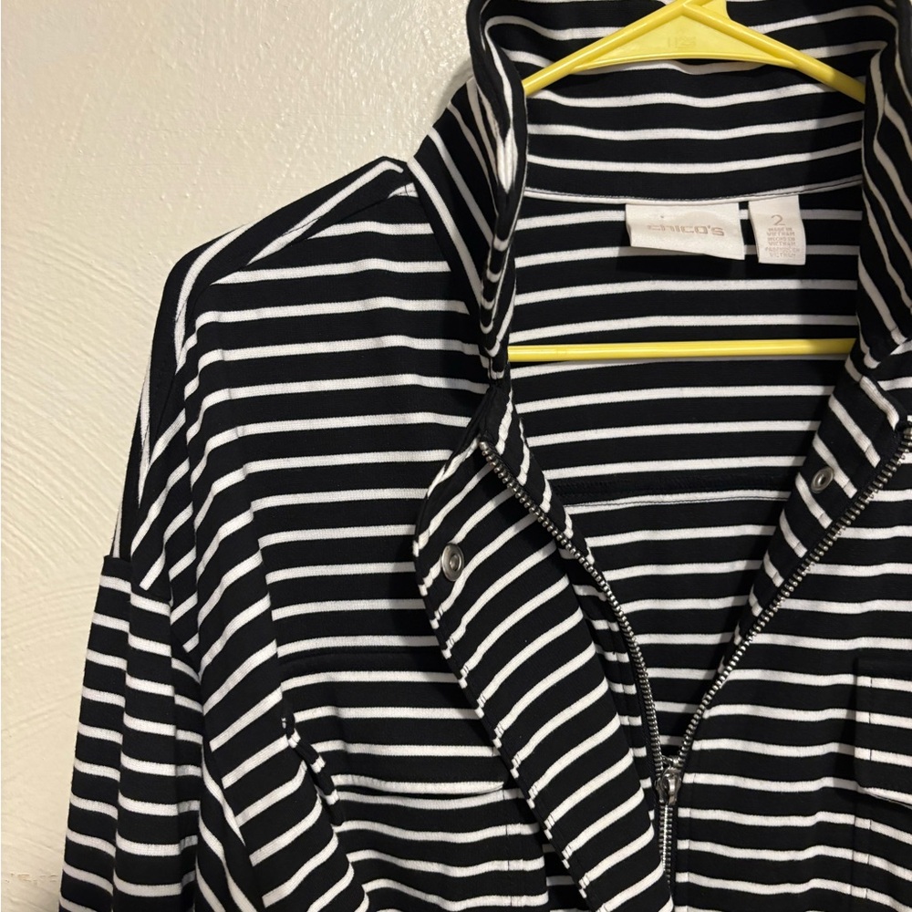 Chico’s Black White Striped Zip Jacket Size 2 Tie Waist Knit - Picture 6 of 8